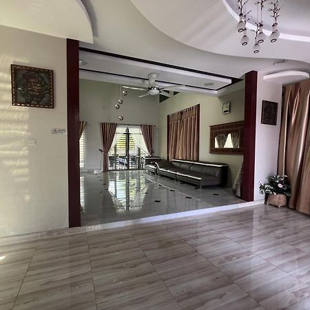 Nurbayu Chalet, Kemaman 关丹 外观 照片