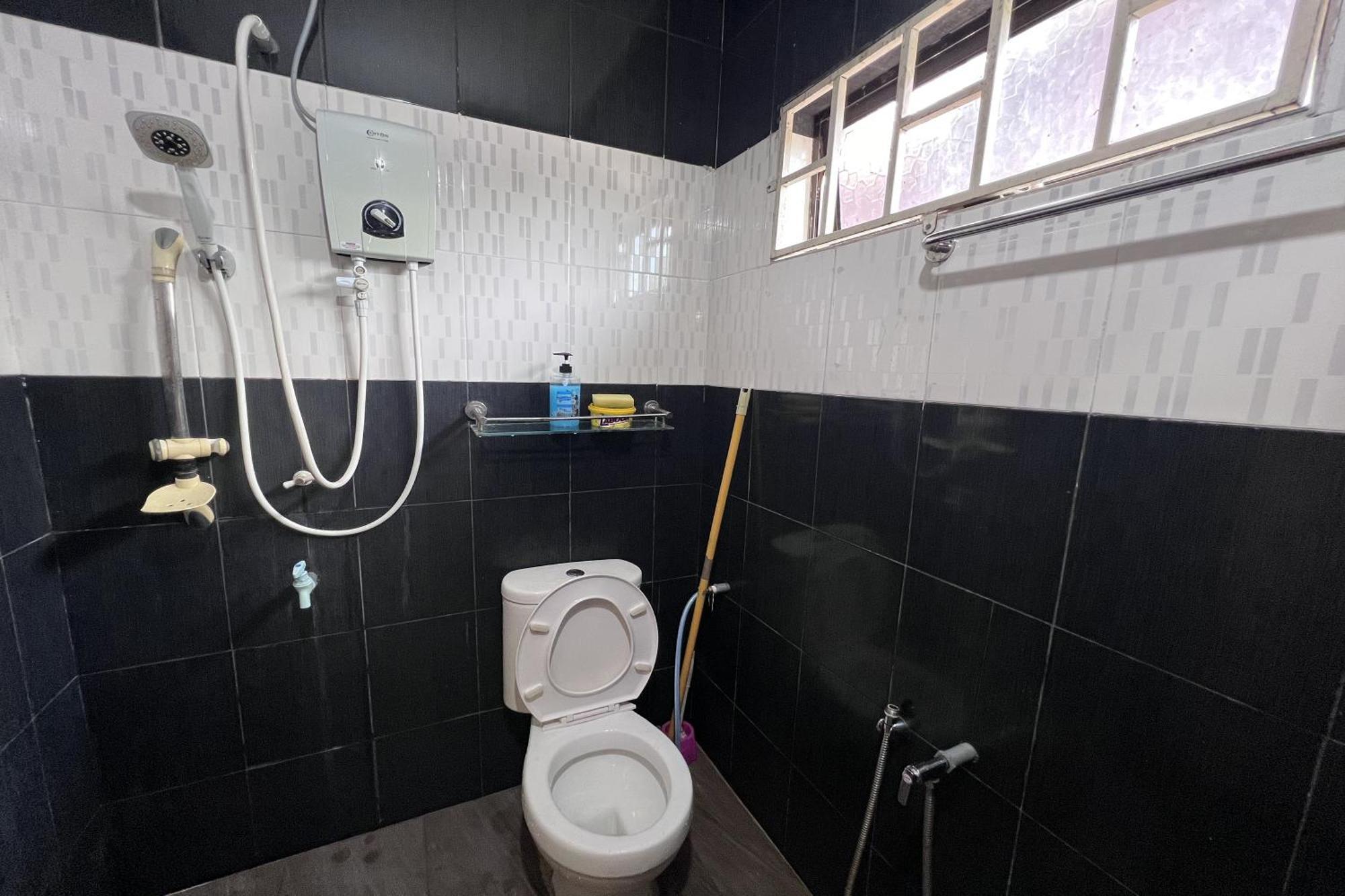 Nurbayu Chalet, Kemaman 关丹 外观 照片
