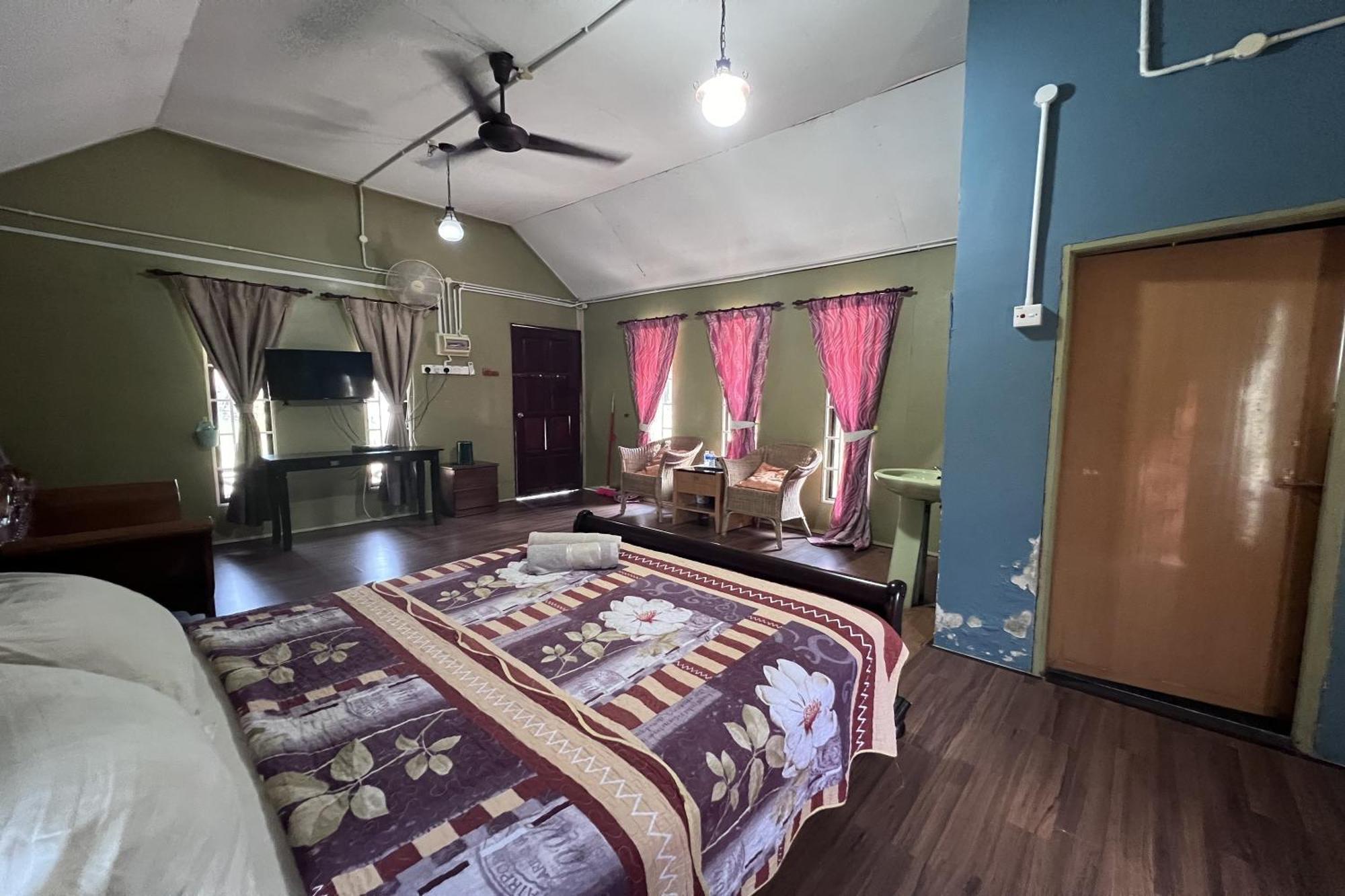 Nurbayu Chalet, Kemaman 关丹 外观 照片