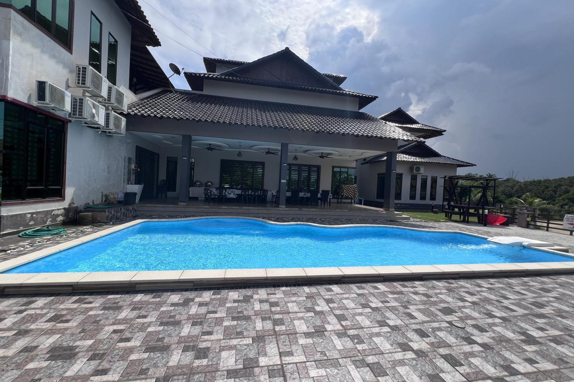 Nurbayu Chalet, Kemaman 关丹 外观 照片
