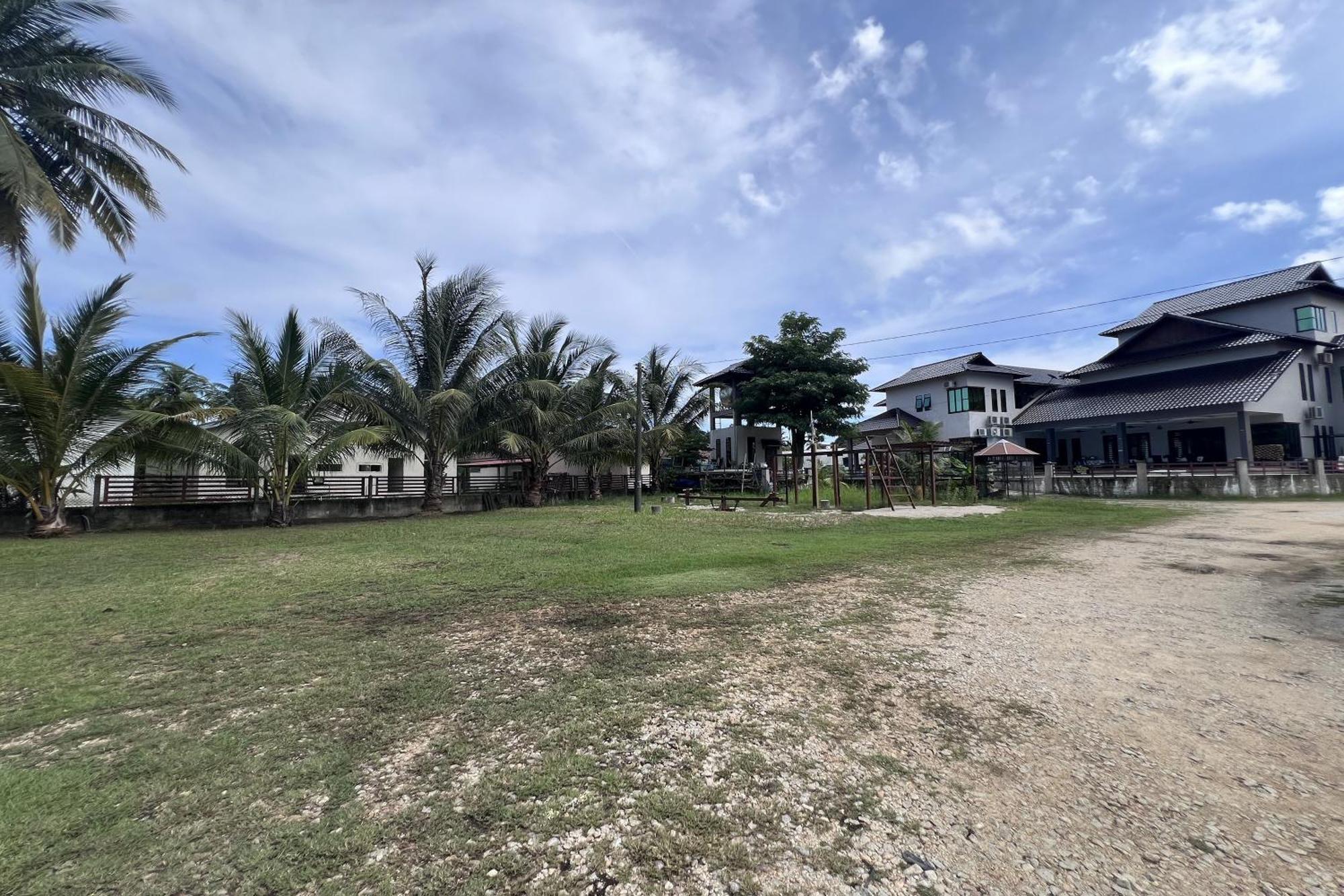Nurbayu Chalet, Kemaman 关丹 外观 照片