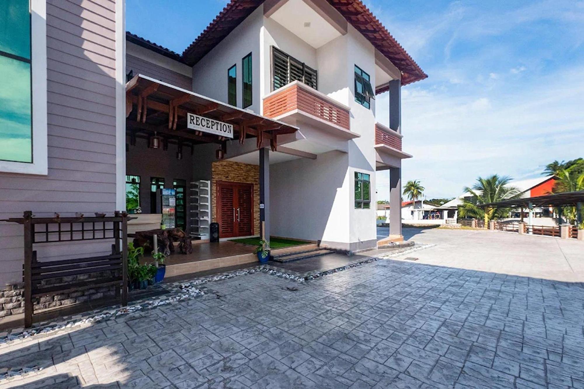 Nurbayu Chalet, Kemaman 关丹 外观 照片