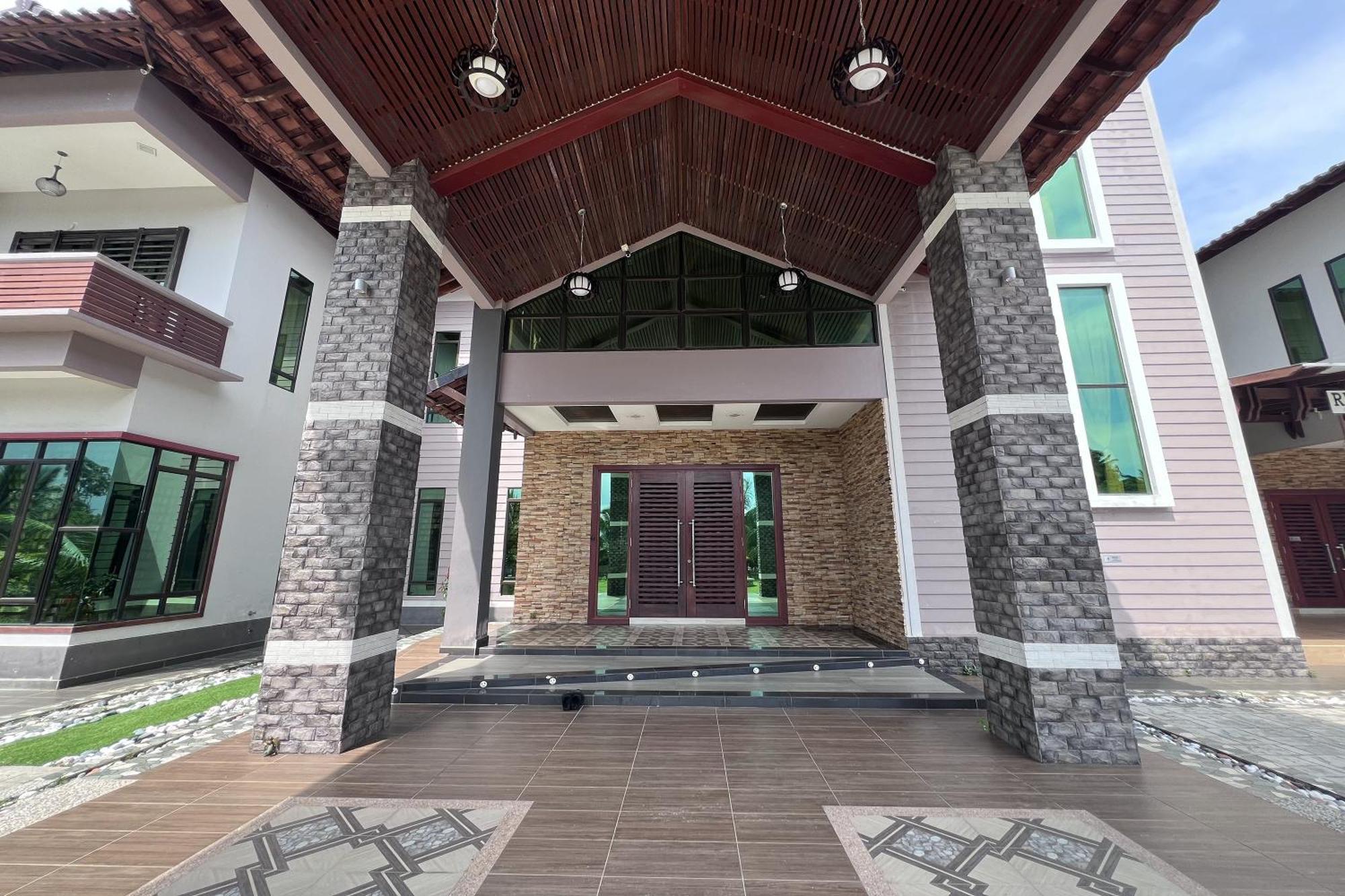 Nurbayu Chalet, Kemaman 关丹 外观 照片
